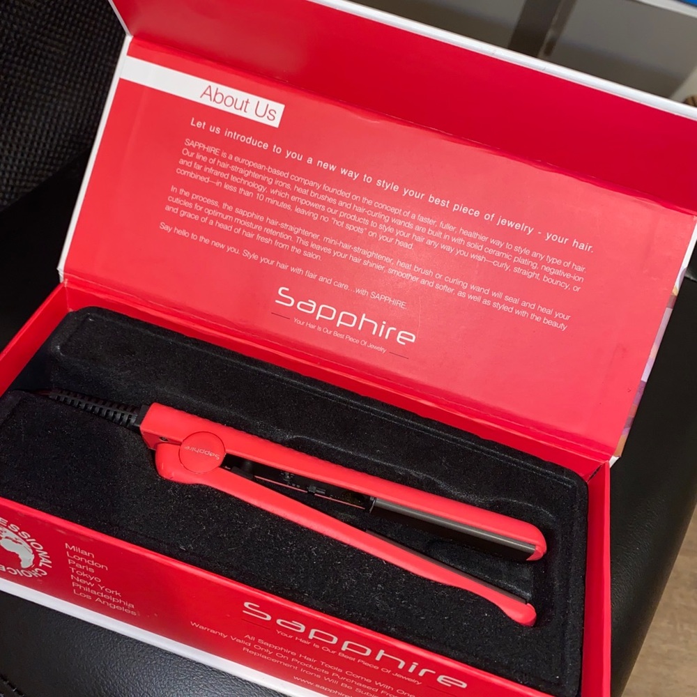 Mini flat iron